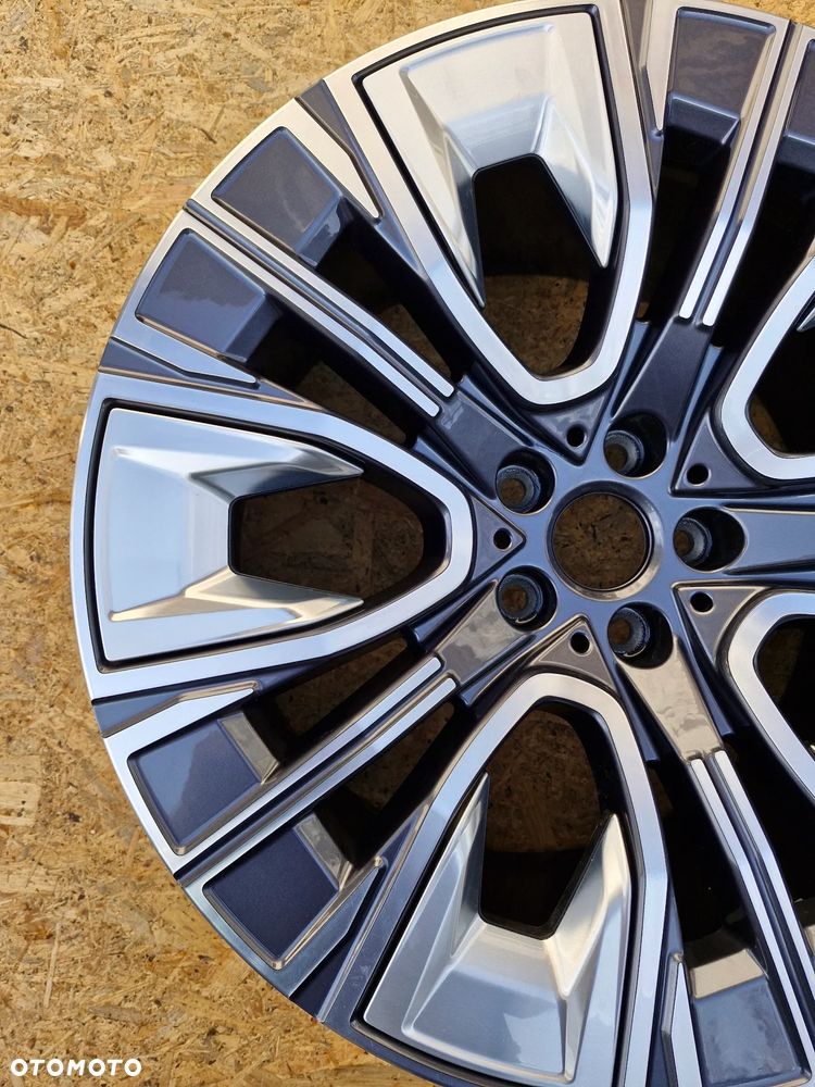 BMW i7 G70 20" Felga 5A19DE7 - 3