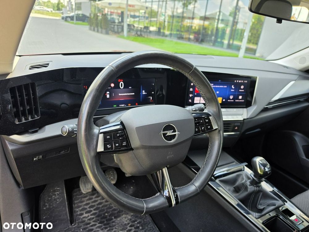 Opel Astra 1.2 Turbo Enjoy - 17