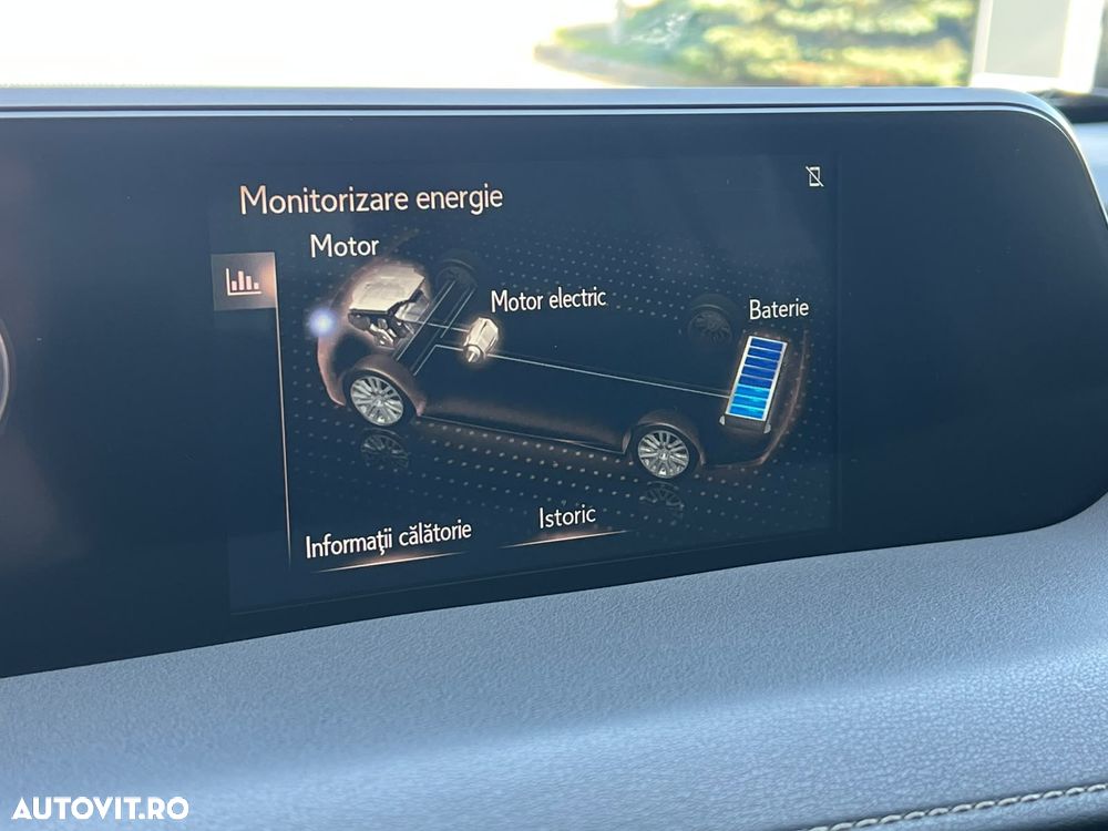 Lexus UX 250h (E-FOUR) Executive Line - 26