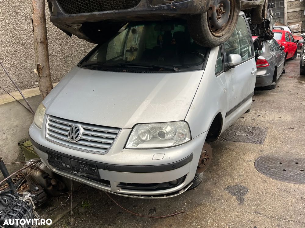 Dezmembrez VW Volkswagen Sharan 2003 gri argintiu TDI xenon - 2