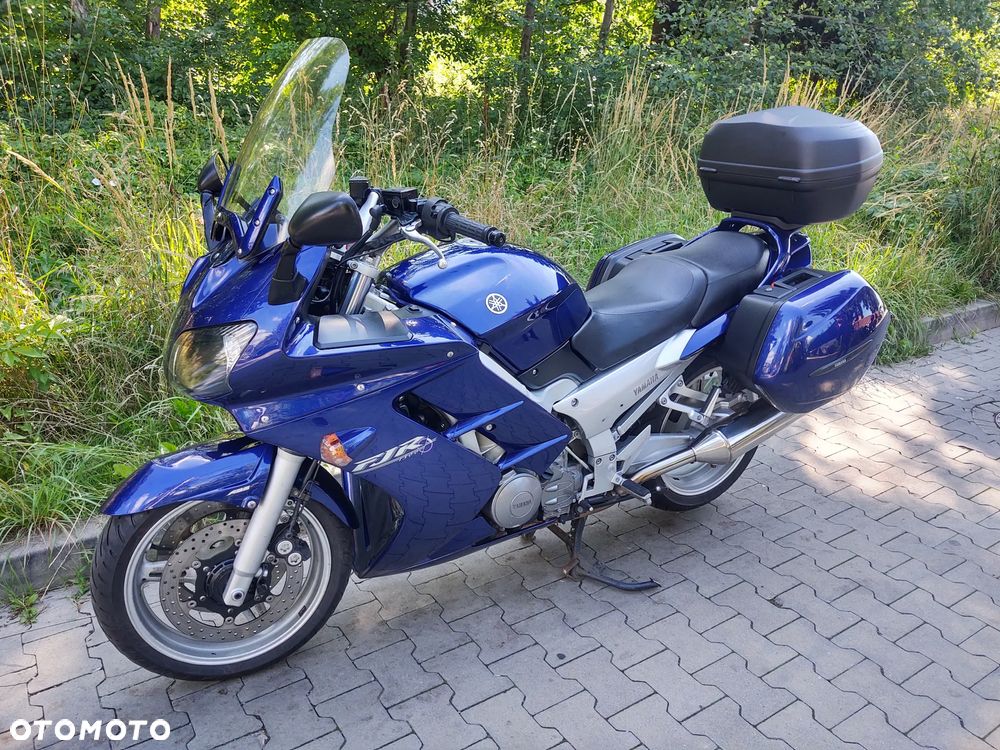 Yamaha FJR - 17