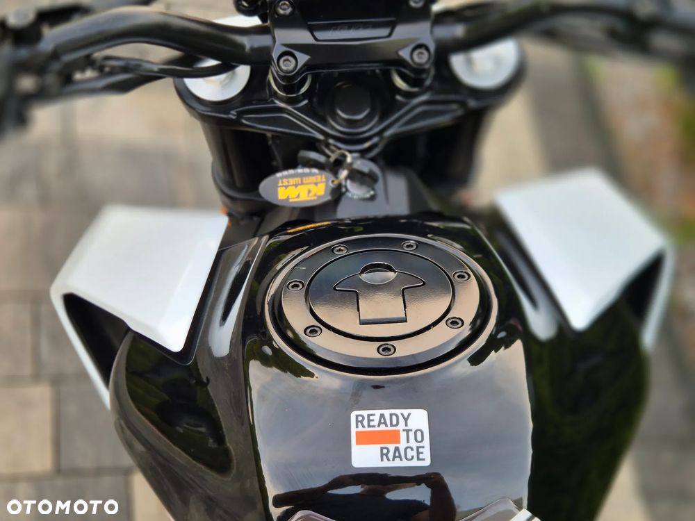 KTM Duke 125 - 20