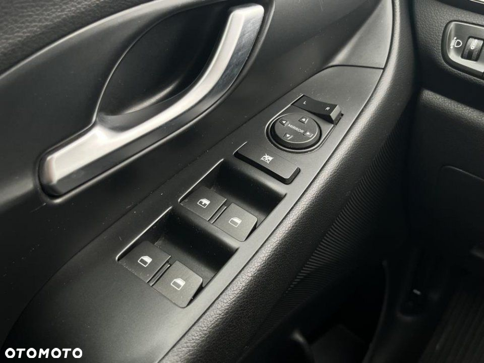 Hyundai i30 - 13