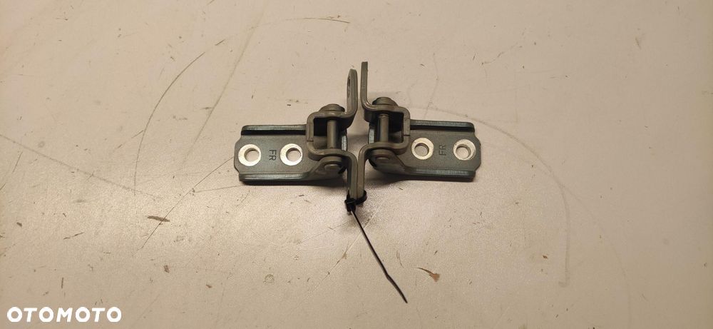 HYUNDAI KONA ZAWIAS ZAWIASY DRZWI PRAWE PRAWYCH PRZÓD PRZEDNIE SU8 18-21 - 1