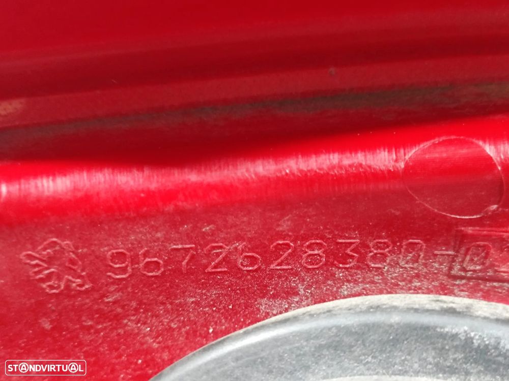 Farolim Farolins traseiros Esquerdo Direito Peugeot 208 Fase 1 - 7