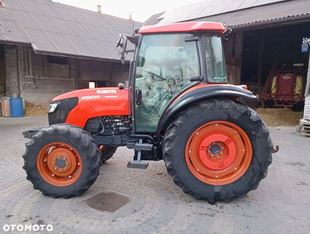 Kubota M9540 - 11