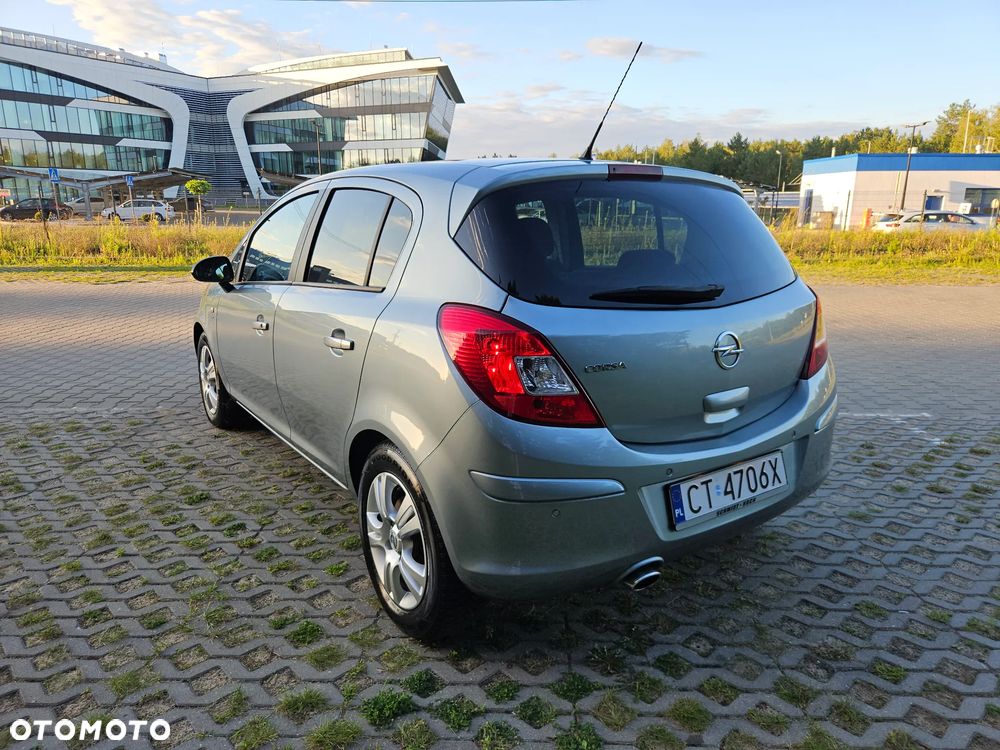 Opel Corsa - 7