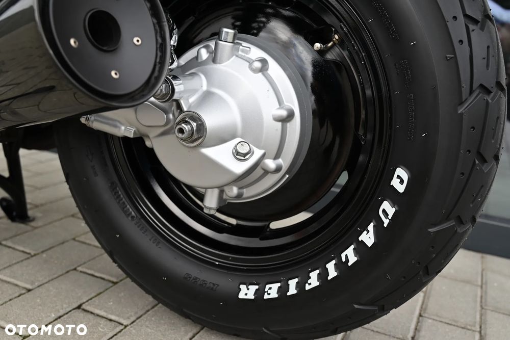 Yamaha V-MAX - 38