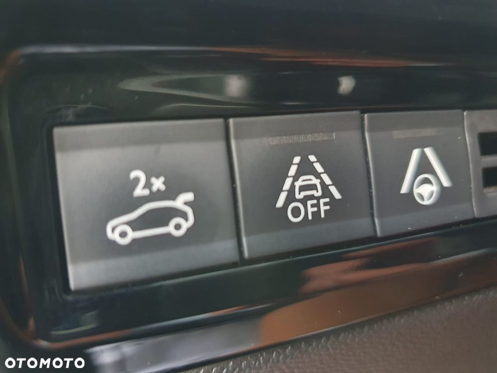 Peugeot 508 2.0 BlueHDi GT Line S&S EAT8 - 17