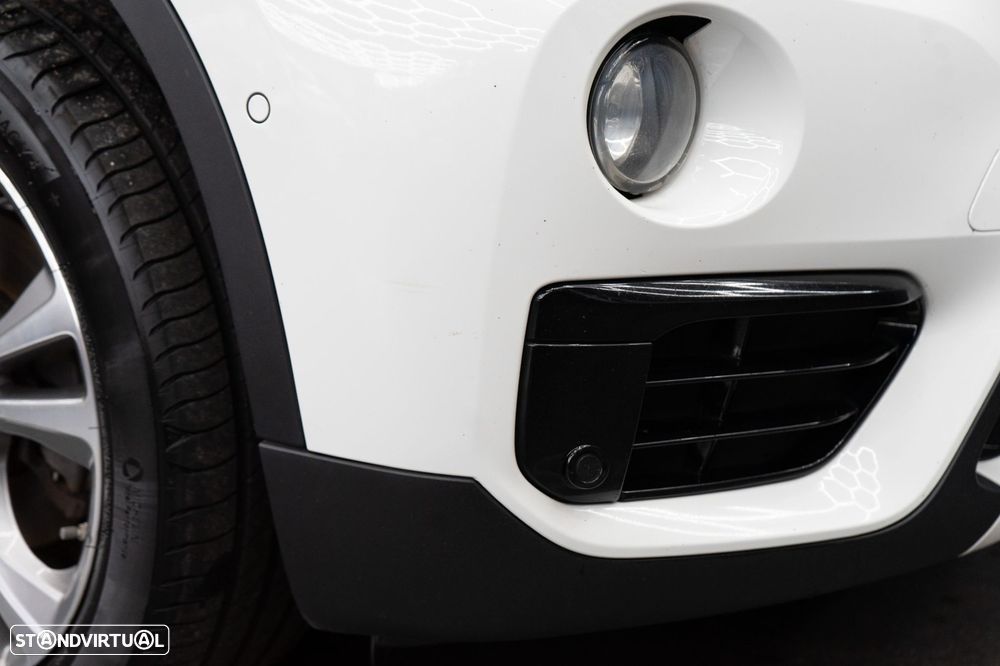 BMW X1 18 d sDrive Line Sport - 58