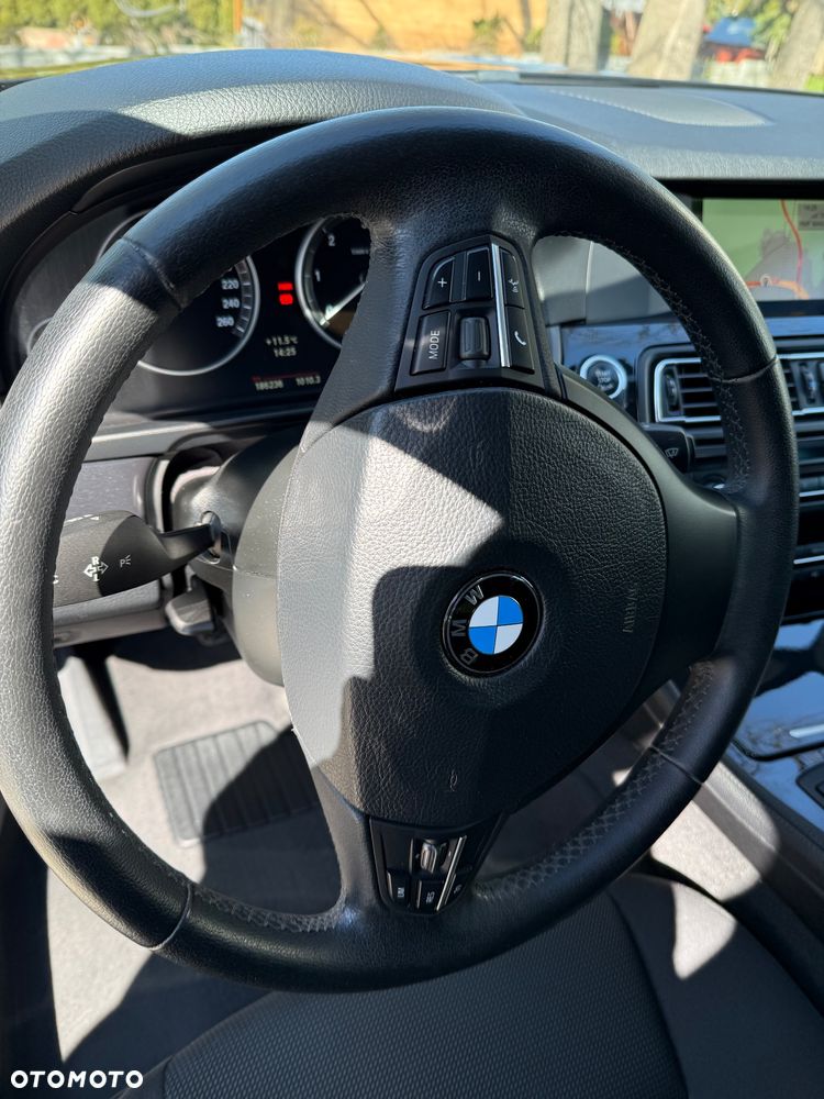 BMW Seria 5 520d - 16