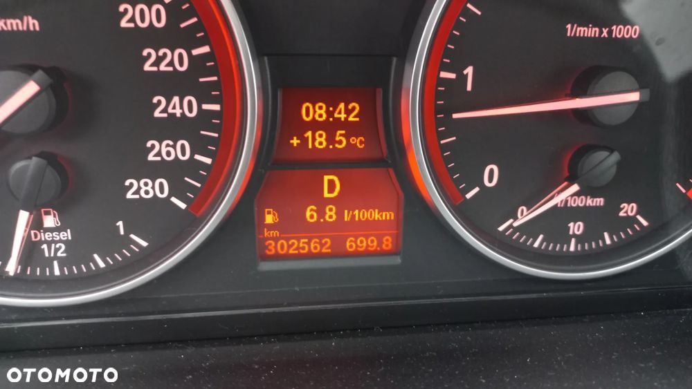 BMW Seria 3 335d DPF Edition Exclusive - 8