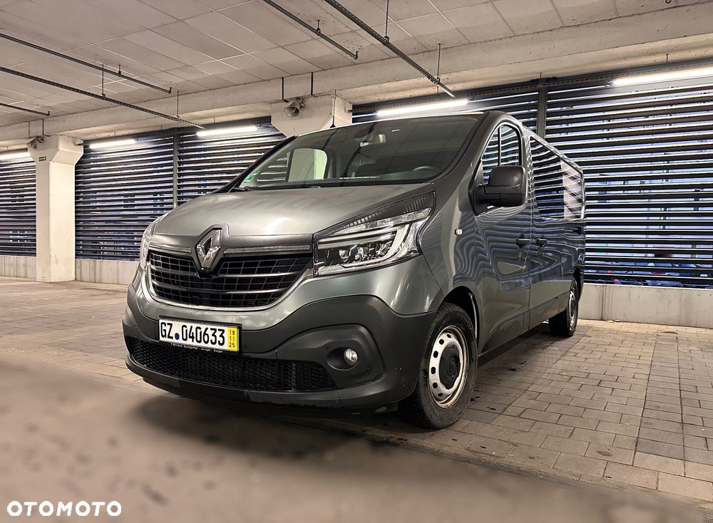 Renault Trafic - 2