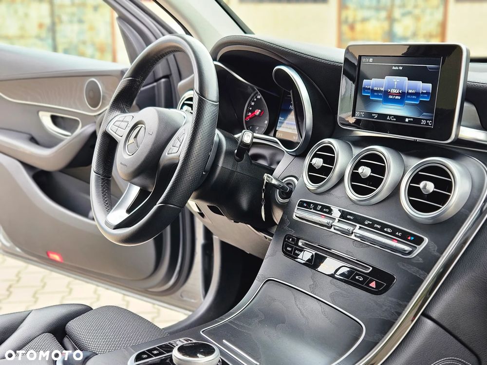 Mercedes-Benz GLC - 8