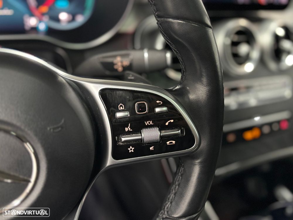 Mercedes-Benz GLC 300 e 4Matic 9G-TRONIC AMG Line - 10