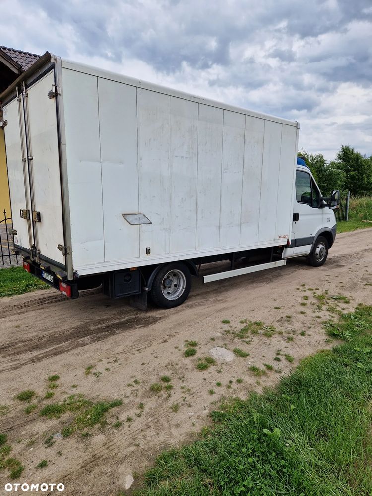 Iveco DAILY 35C15 - 3
