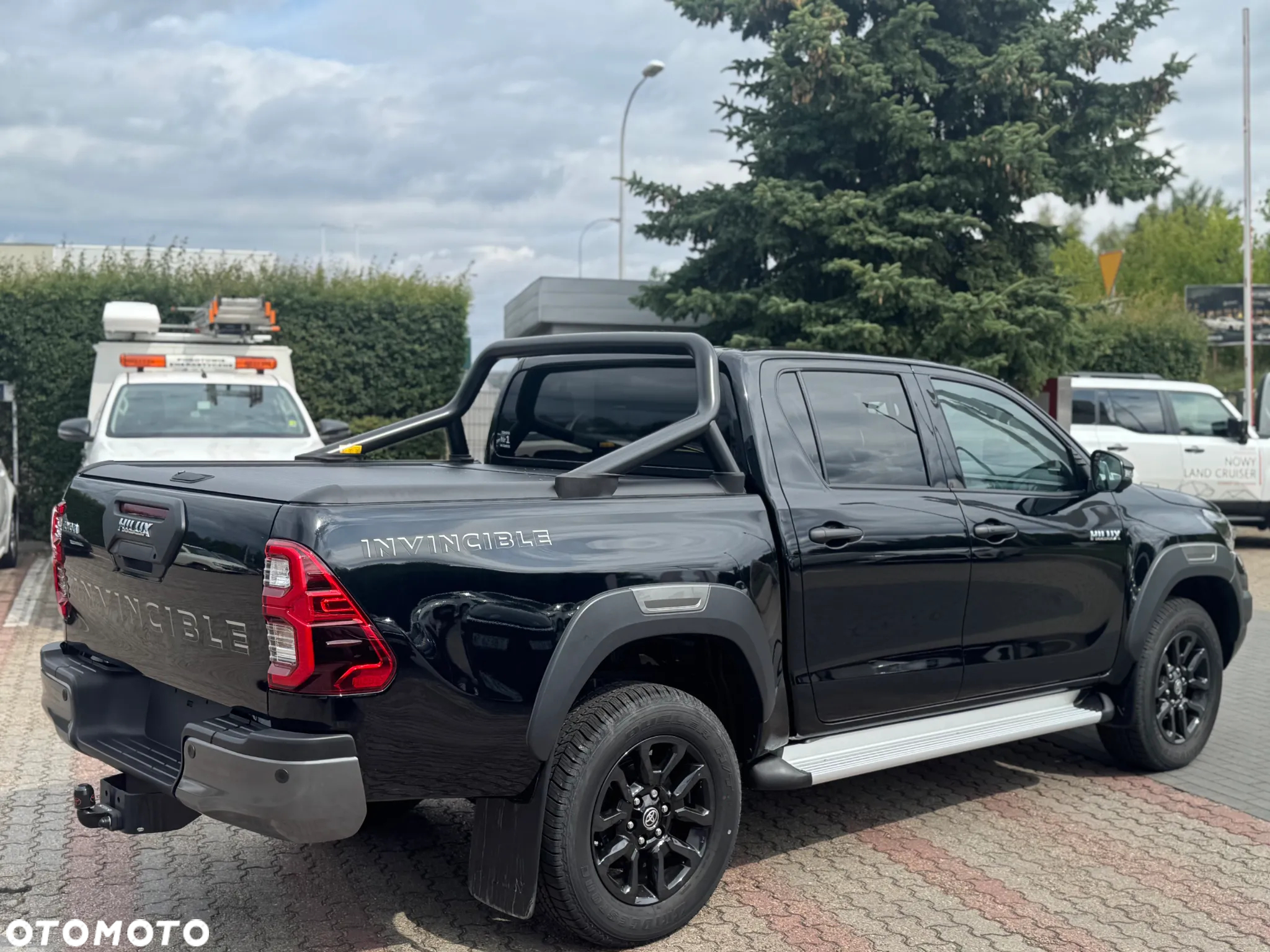 Toyota Hilux 2.8 D-4D Double Cab Invincible 4x4 - 8
