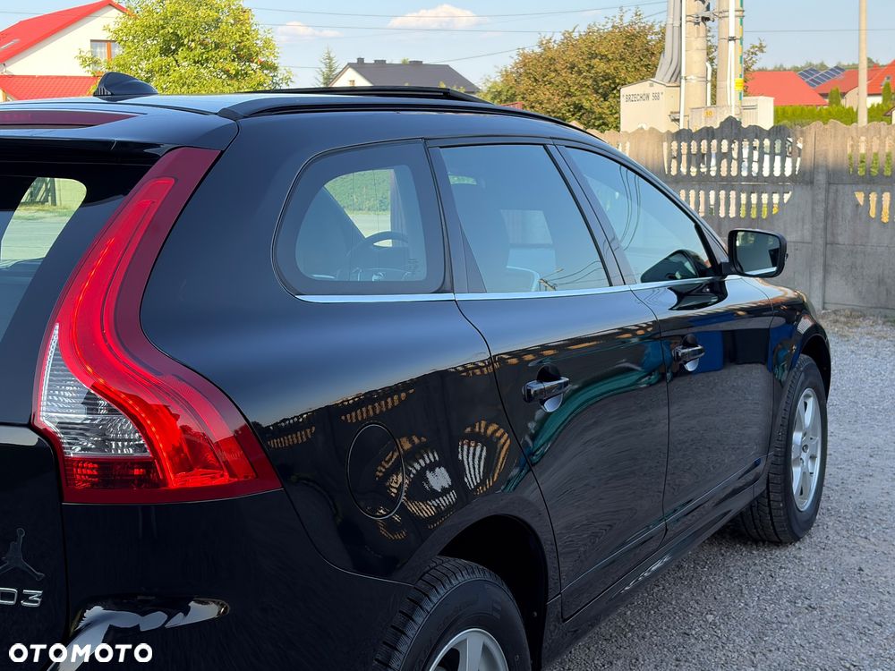 Volvo XC 60 D3 R-Design Momentum - 12