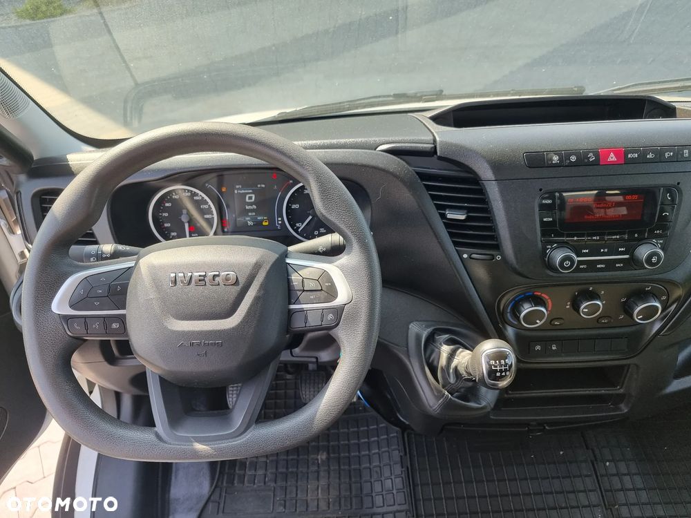 Iveco Daily 35C14 - 10