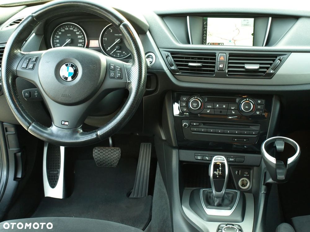 BMW X1 xDrive25d - 15