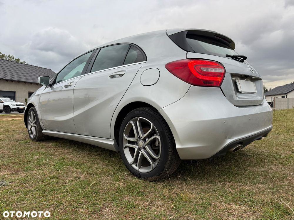 Mercedes-Benz Klasa A 180 (BlueEFFICIENCY) 7G-DCT Style - 2