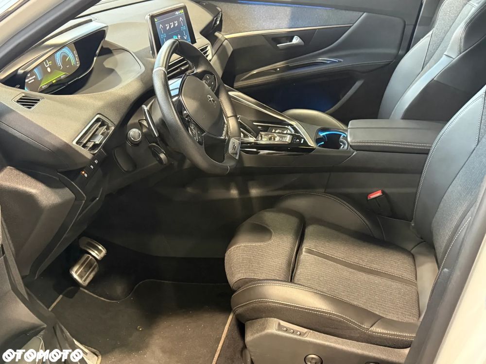 Peugeot 3008 1.6 PureTech Hybrid PHEV Active Pack S&S EAT8 - 9