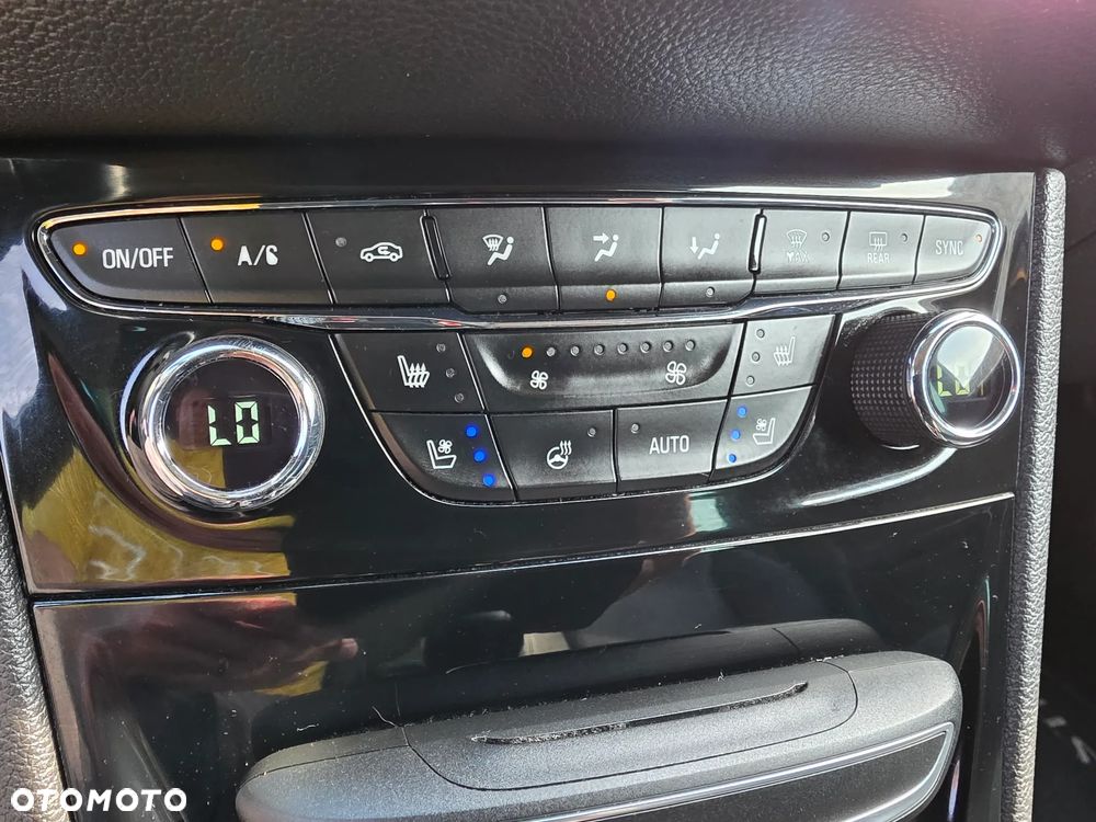 Opel Astra 1.4 Turbo Start/Stop Innovation - 12