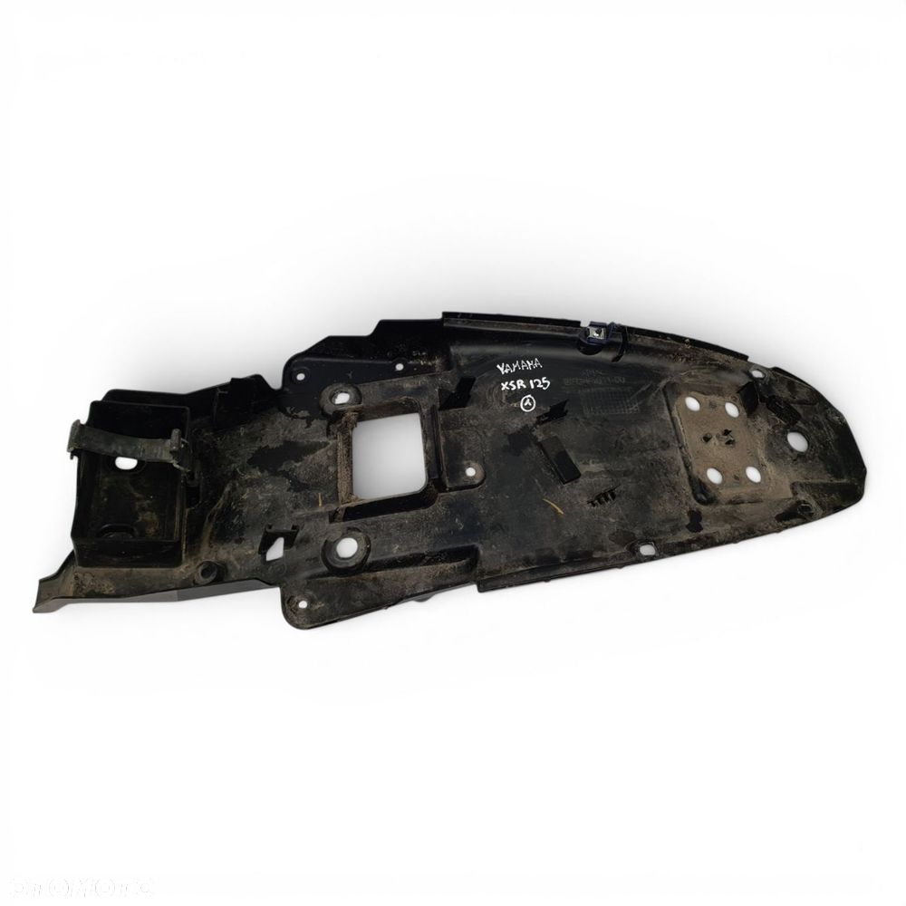 TYLNE NADKOLE WYPEŁNIENIE Yamaha XSR 125 XSR125 osłona BFG-F1611-00 - 1