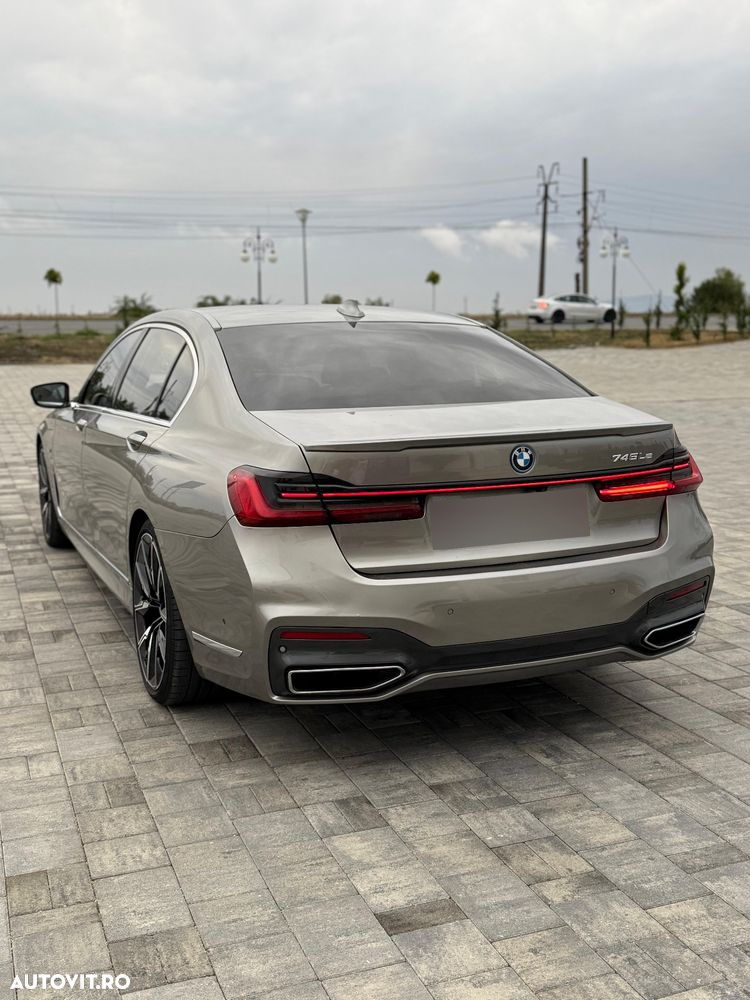 BMW Seria 7 745Le AT PHEV - 4