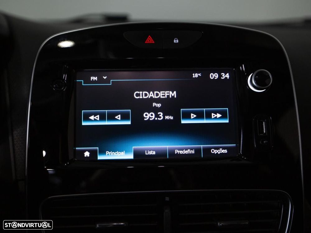 Renault Clio Sport Tourer 1.5 dCi GT Line - 16