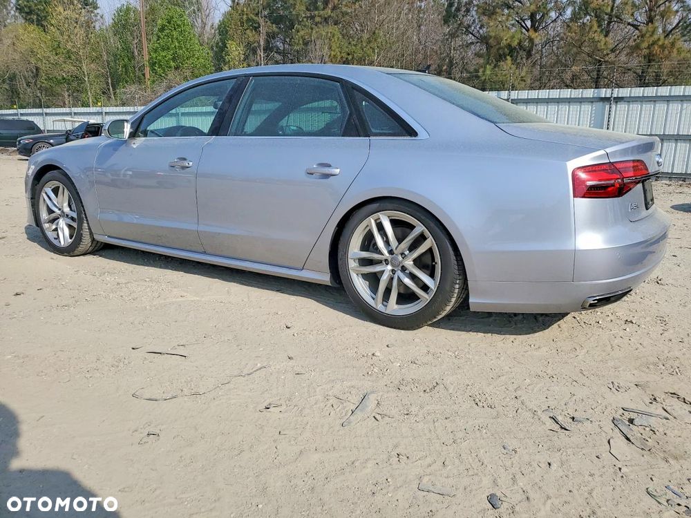 Audi A8 - 3