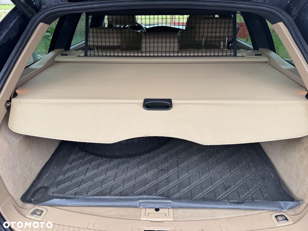 BMW Seria 5 530xi - 35