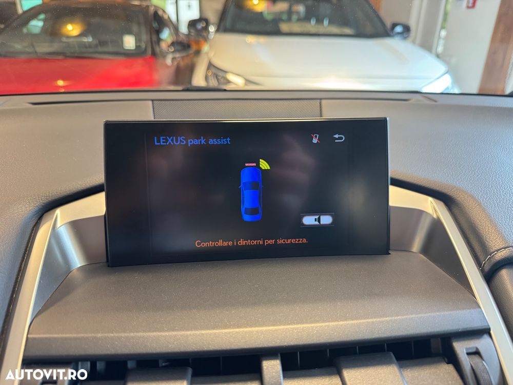 Lexus Seria NX 300h E-FOUR Business Edition - 33