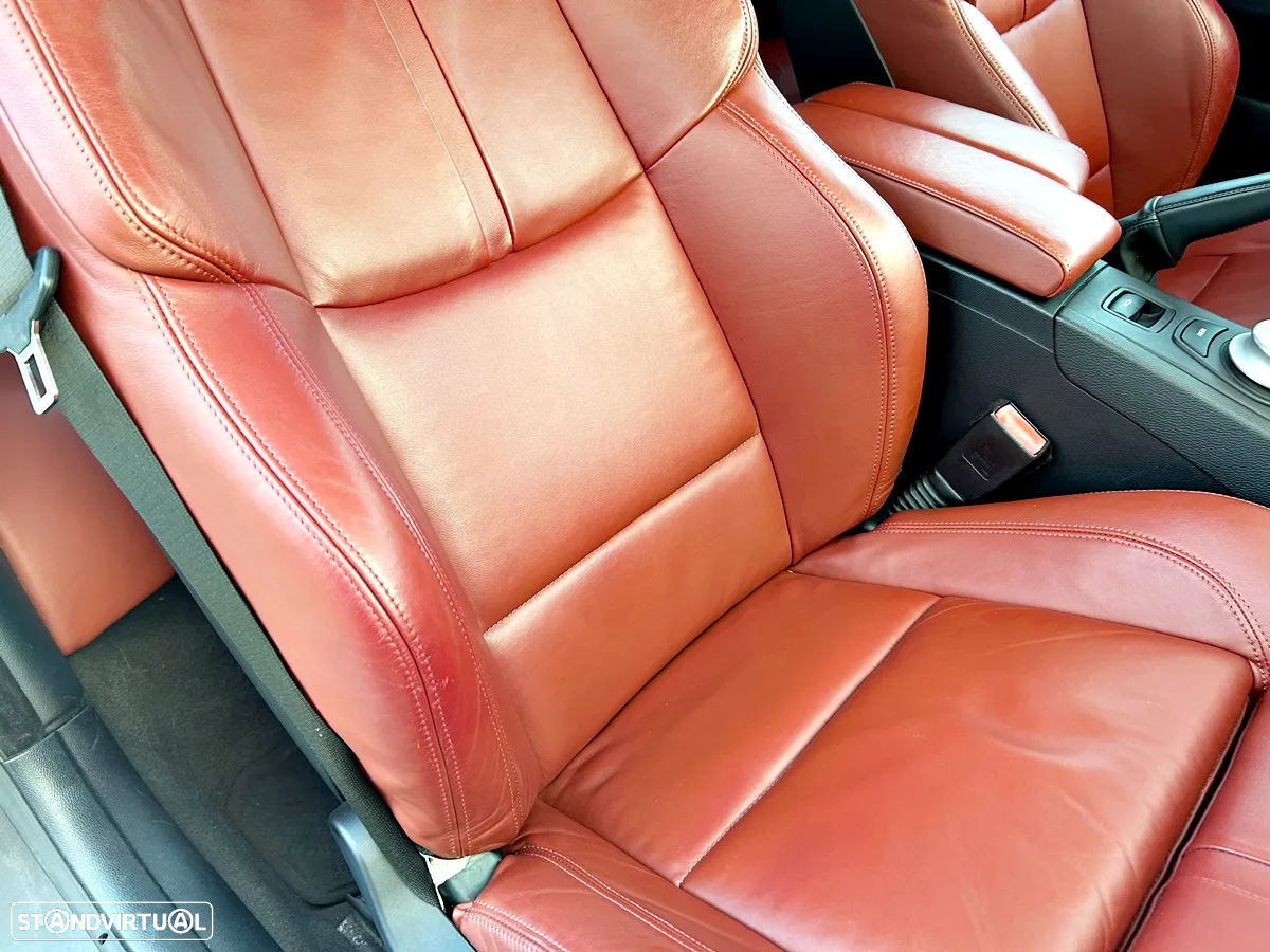 BMW M3 Auto - 23