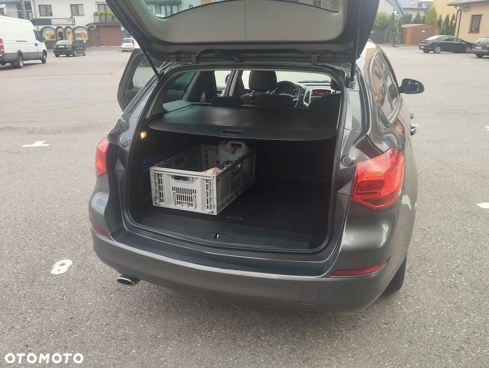 Opel Astra 1.4 T Cosmo - 13