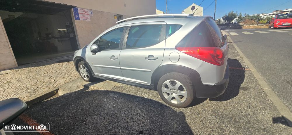 Peugeot 207 SW 1.6 HDi Outdoor - 4