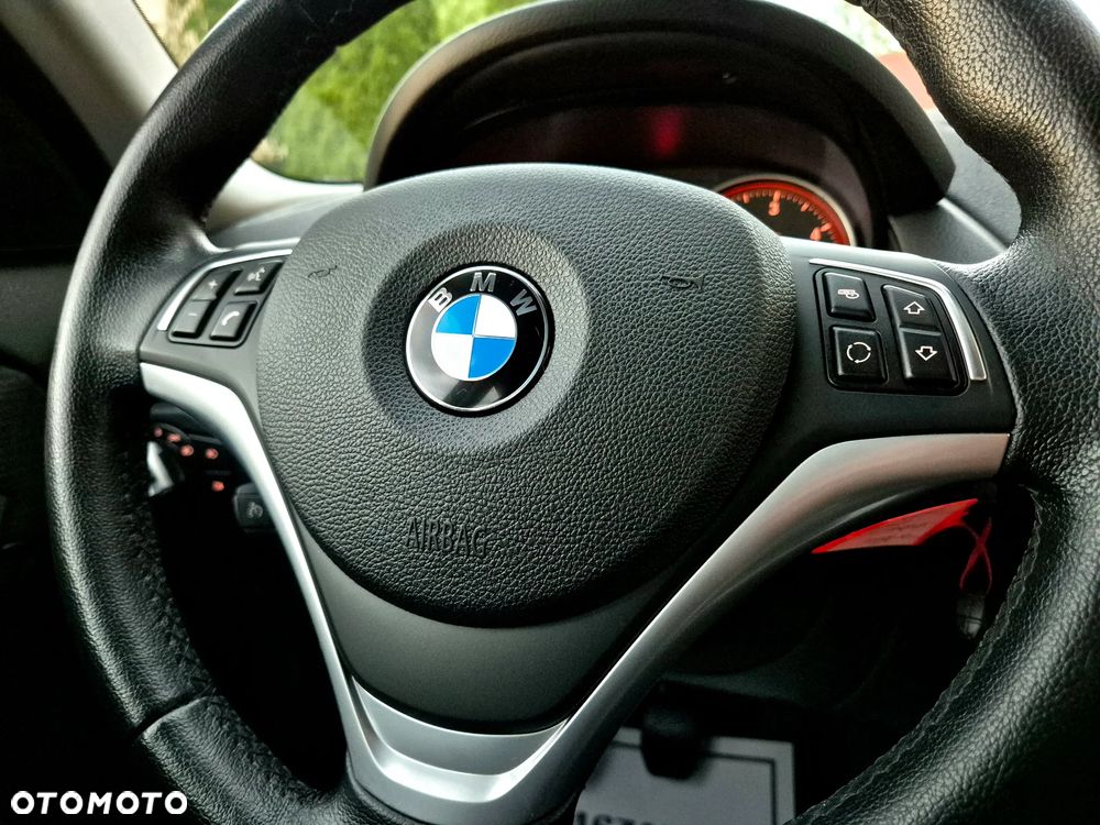 BMW X1 xDrive20d - 20