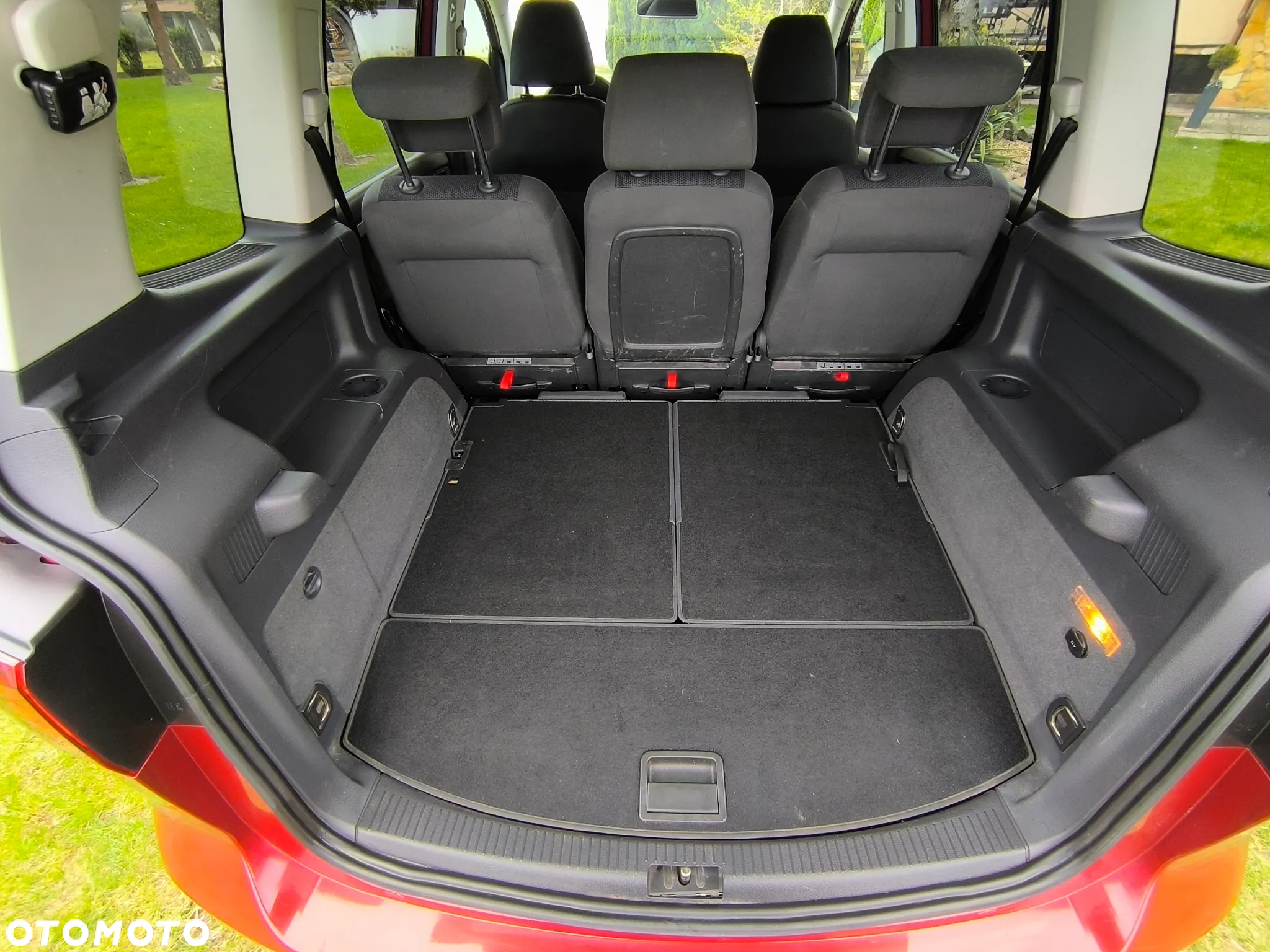 Volkswagen Touran 1.6 TDI DPF Trendline - 20