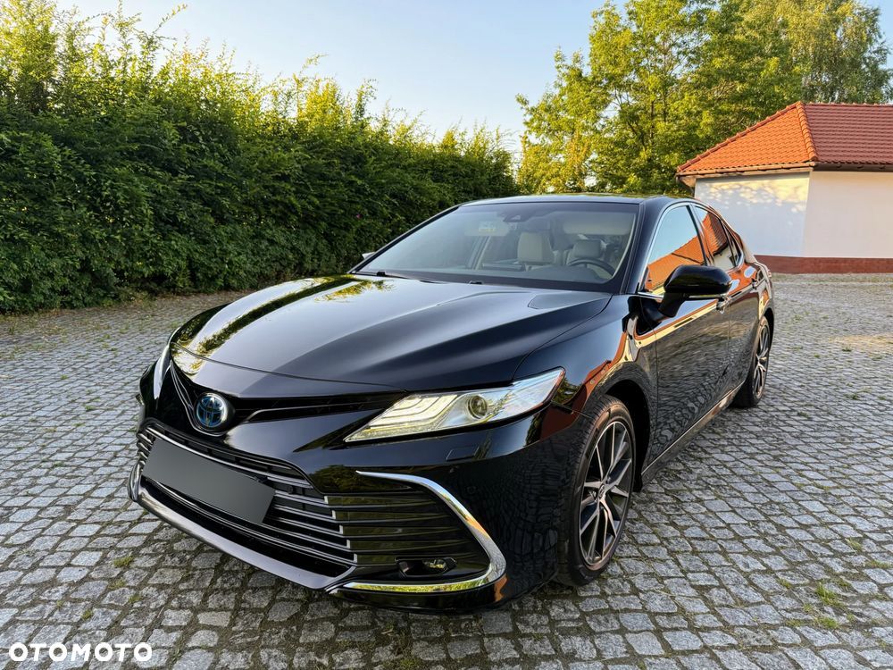 Toyota Camry 2.5 Hybrid Executive CVT - 1