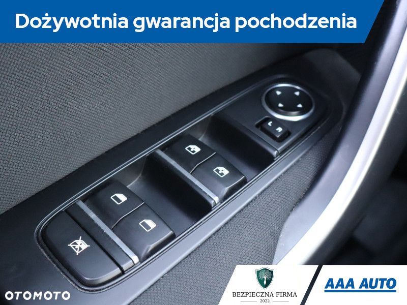 Kia Ceed - 21