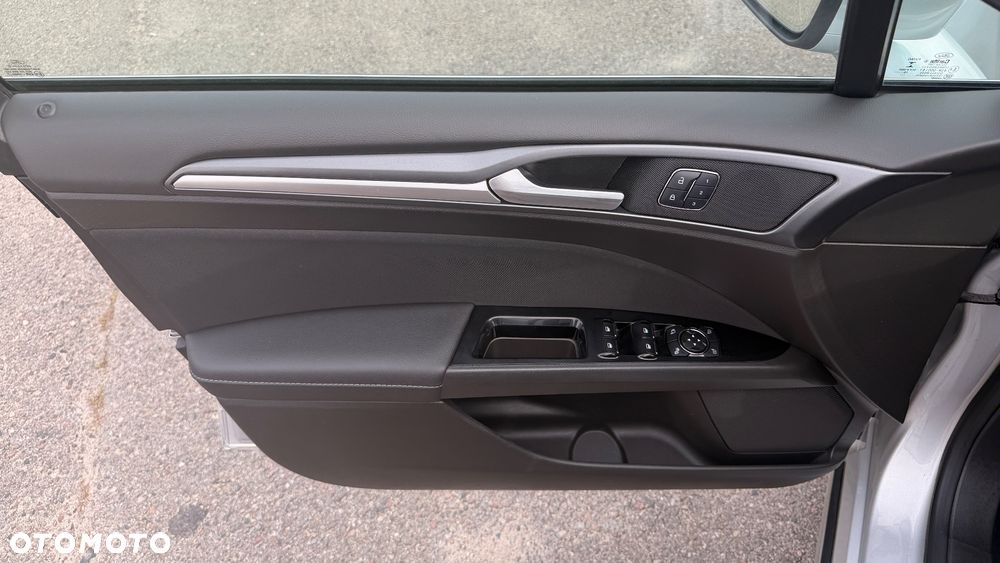 Ford Mondeo 1.5 TDCi Start-Stopp Titanium - 28