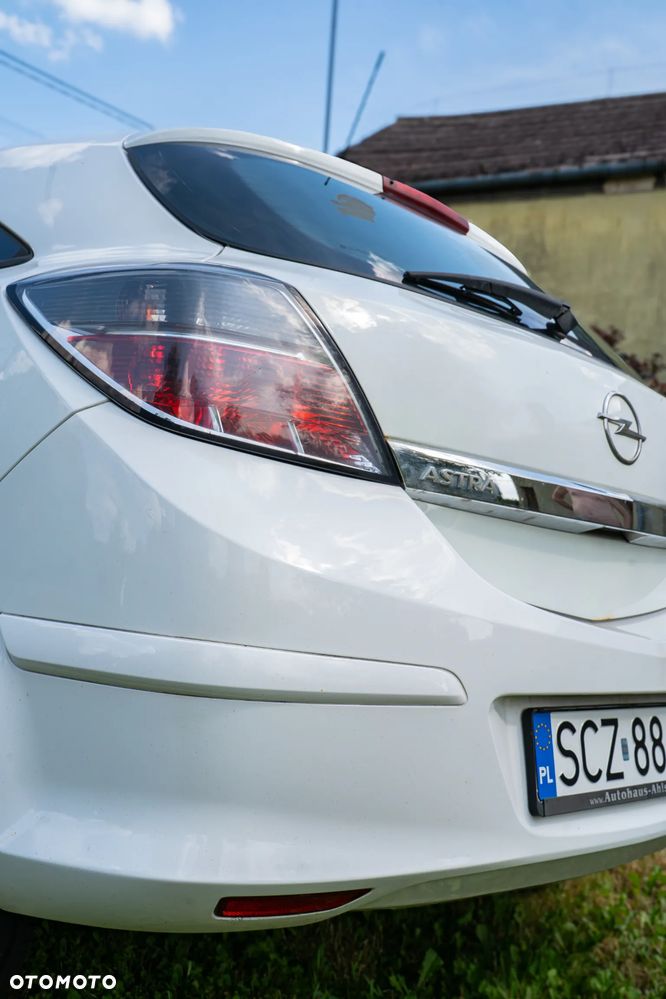 Opel Astra 1.4 111 - 8