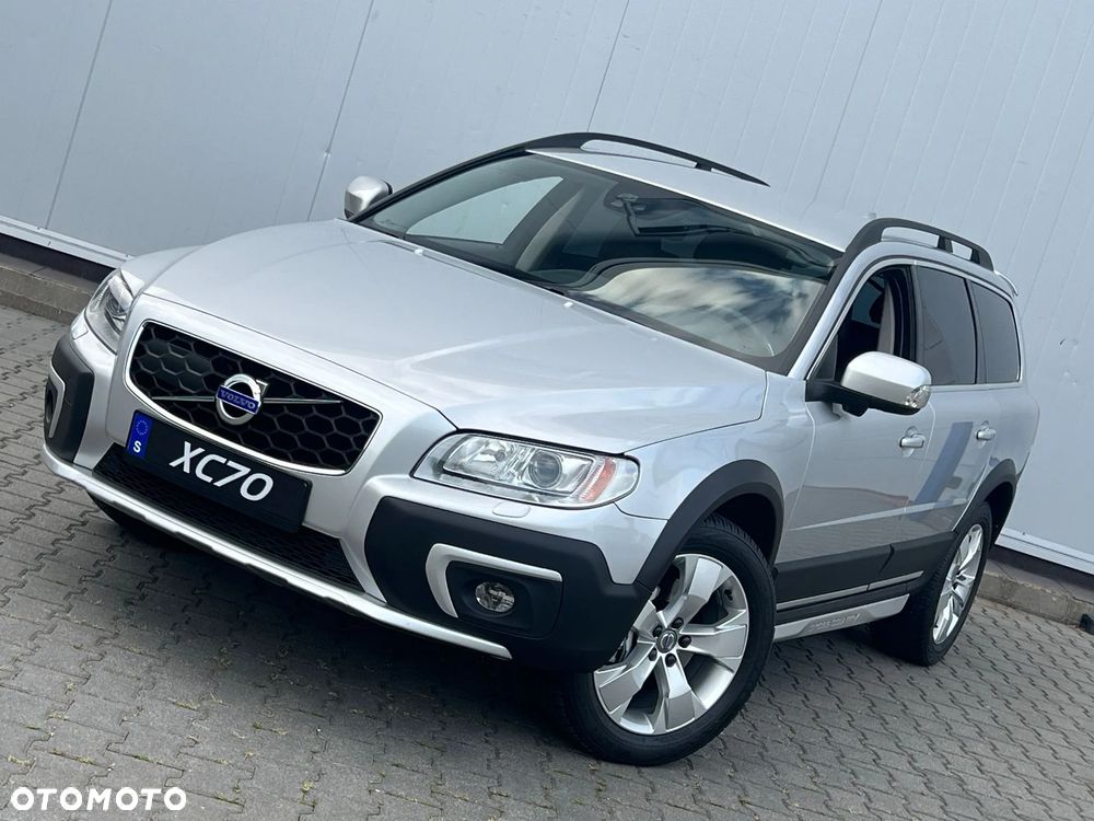 Volvo XC 70 D5 AWD Dynamic Summum - 11