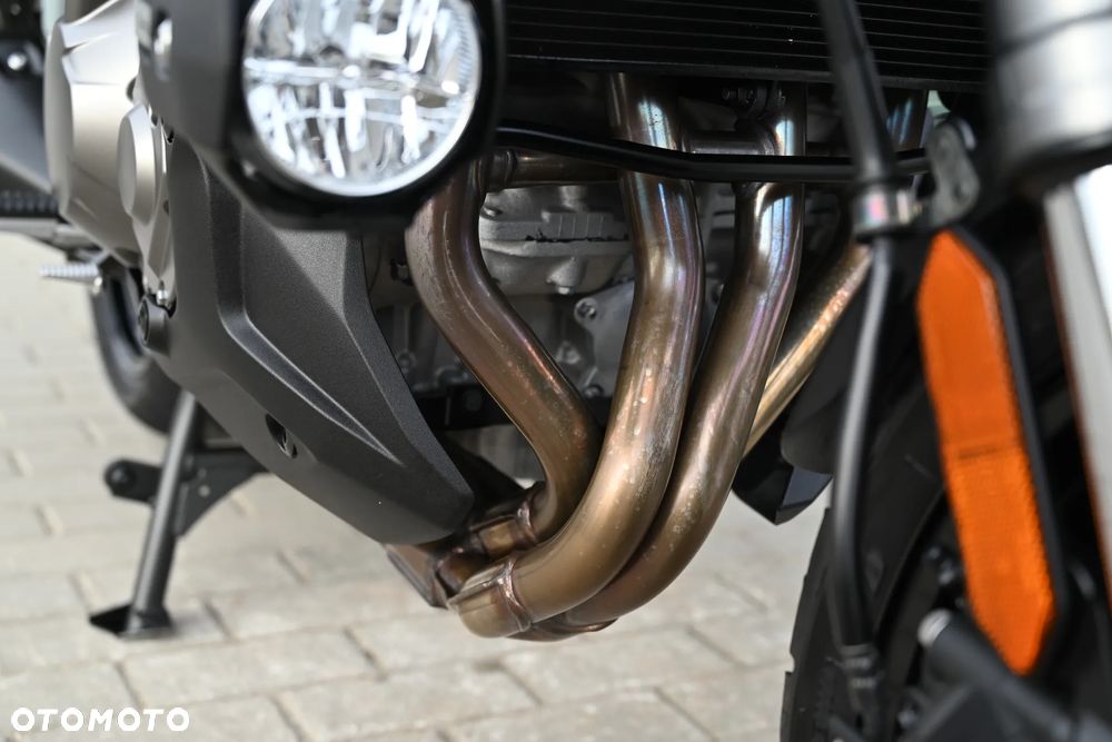 Kawasaki Versys 1000 - 17