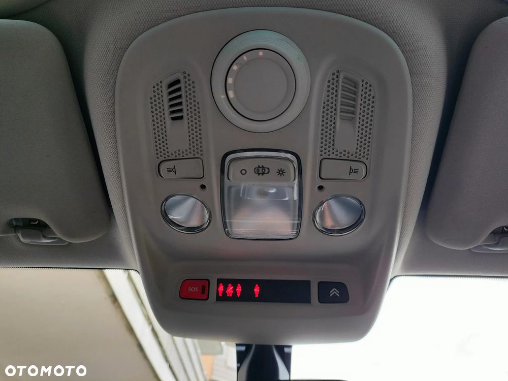 Citroën C4 2.0 HDi Exclusive - 33