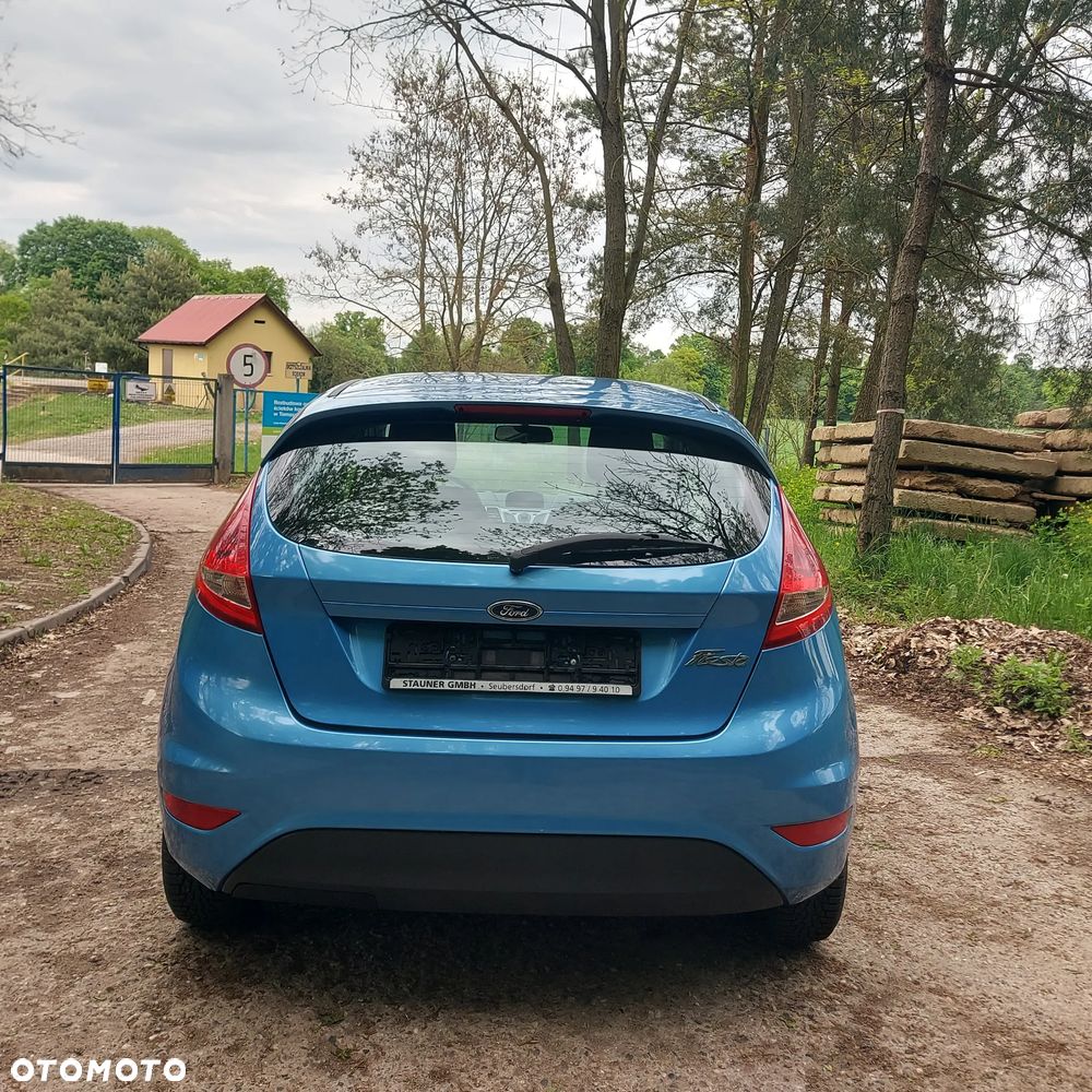 Ford Fiesta 1.25 Ambiente - 7