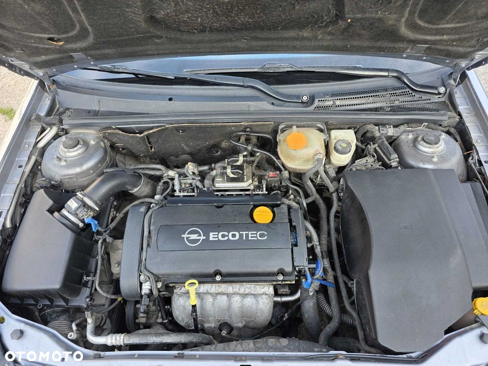 Opel Vectra - 8