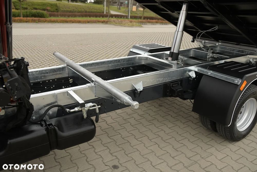 Iveco DAILY 72-180 3.0 HPI 180KM * HDS HC60 * Sterowanie Radiowe! * Wywrotka 3 Stronna * Pełna Hydraulika! - 32