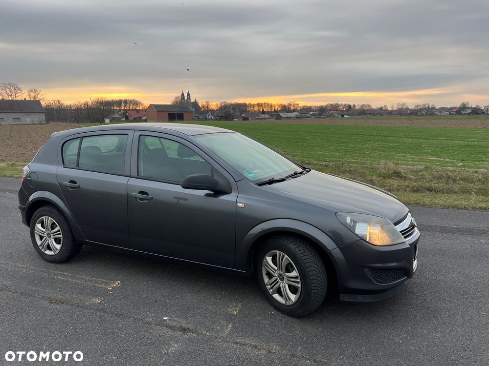 Opel Astra 1.6 Color Edition - 13