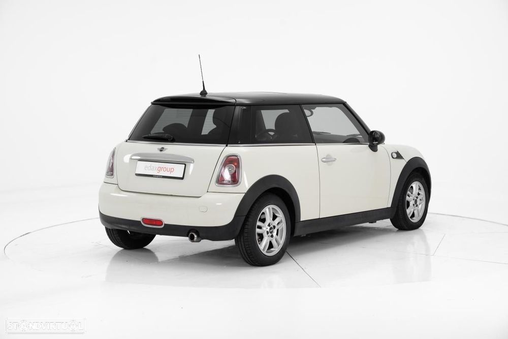 MINI 3 Portas - 4
